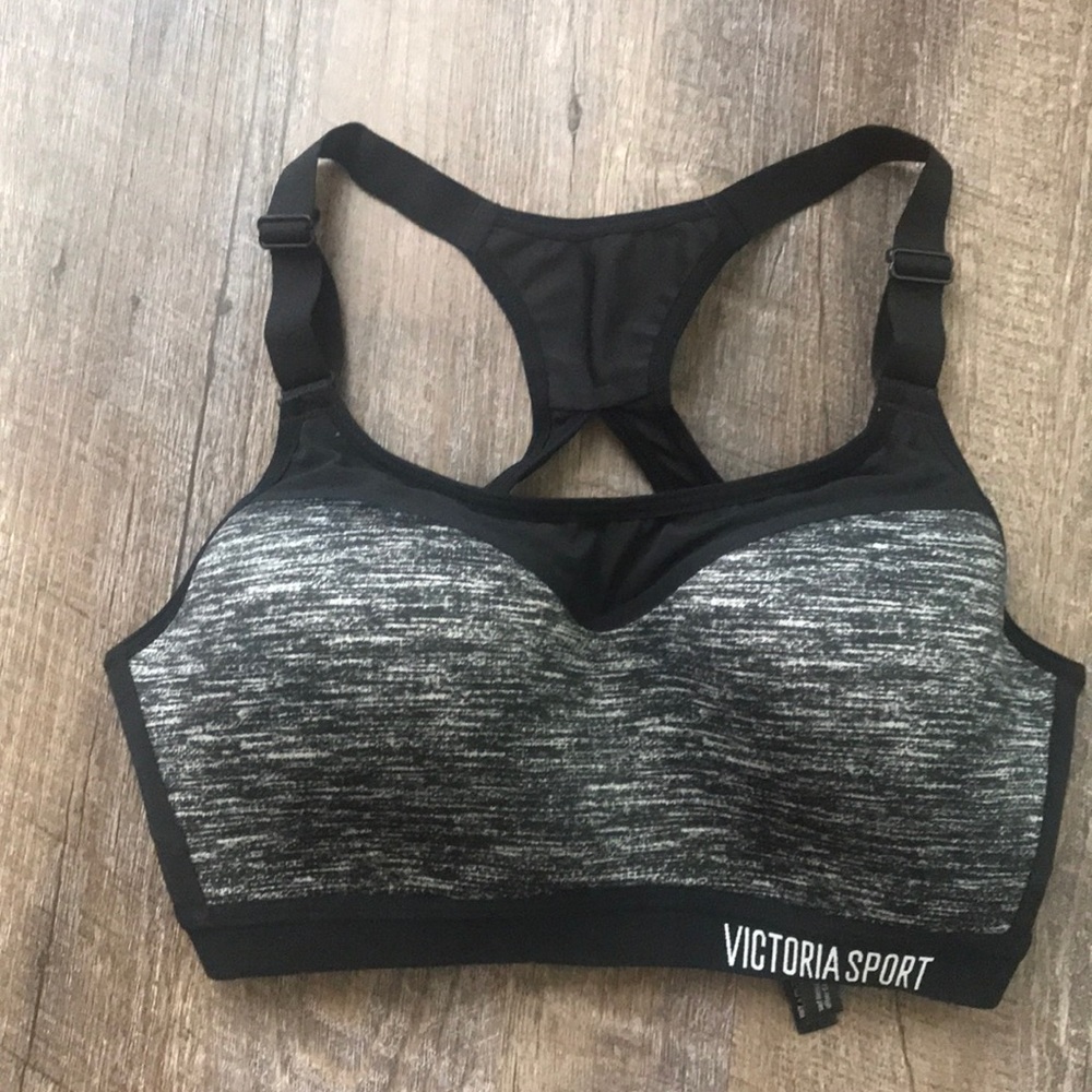 Victoria’s Secret Black/Grey Sports Bra 32D